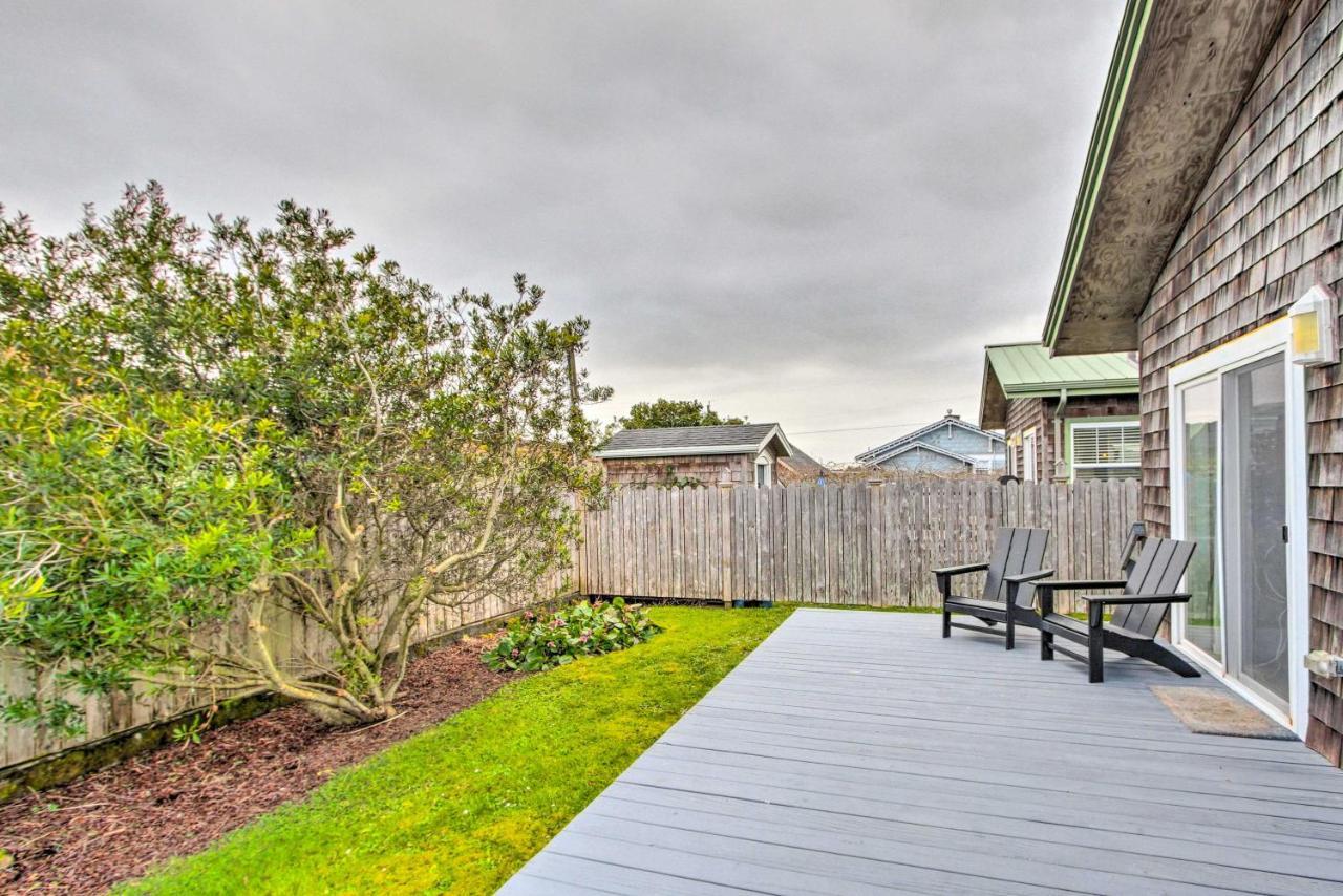 Airy Coastal Escape With Deck - Steps To Beach! 太平洋海滩 外观 照片